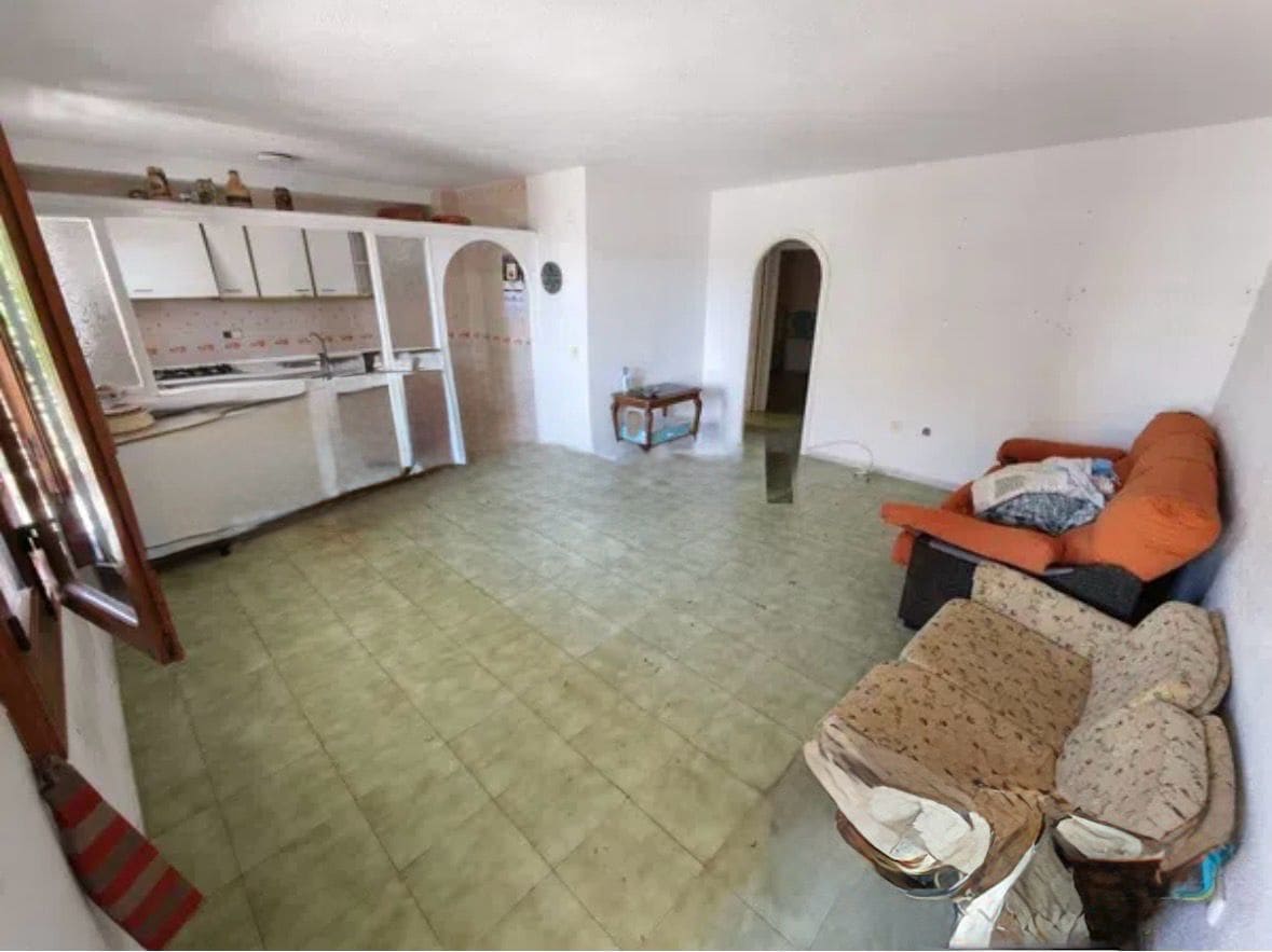 3 bedroom Apartment for sale in Torrevieja - € 169,000 (Ref: 9849065)