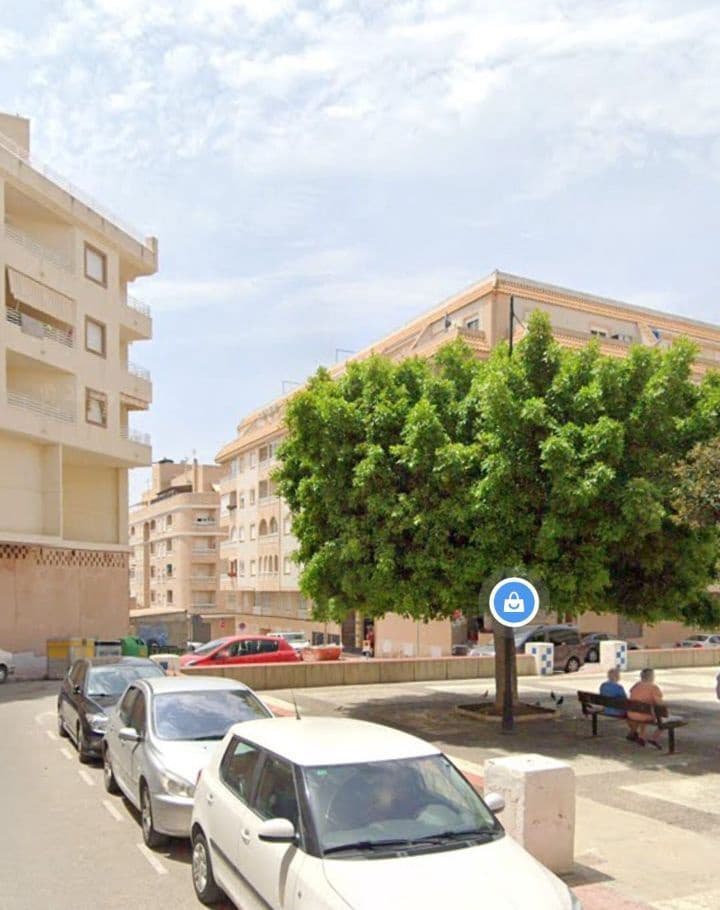 Garage til salg i Torrevieja - € 7.500 (Ref: 9849066)
