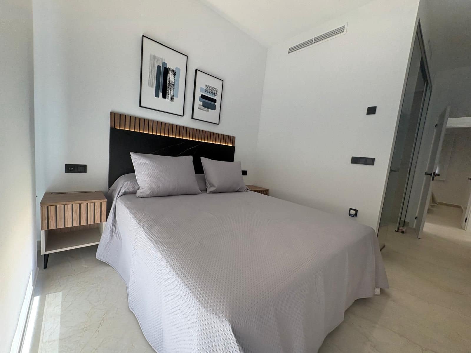 3 Zimmer Apartment zu verkaufen in Pilar de la Horadada mit Pool Garage - 429.900 € (Ref: 9861605)