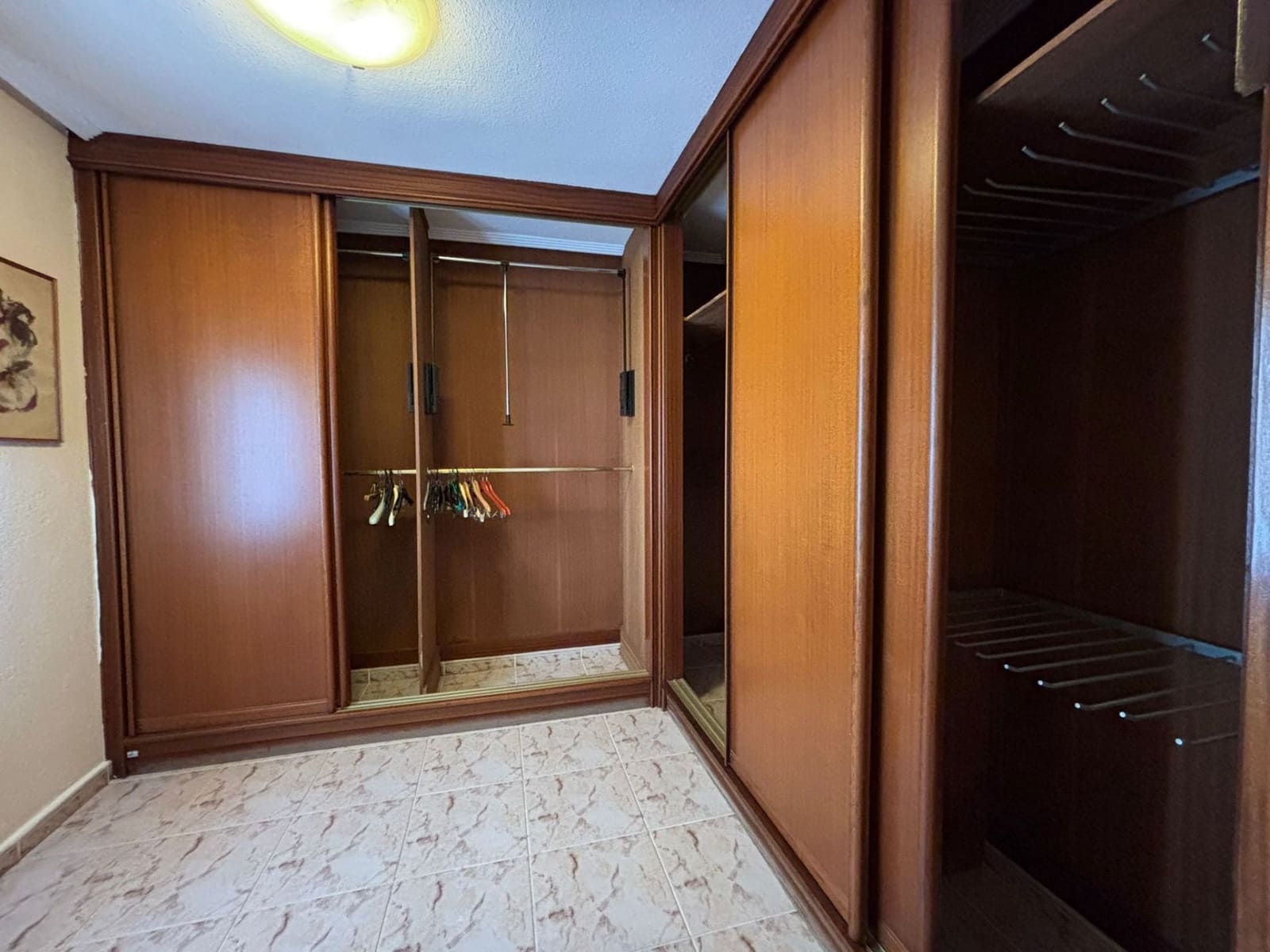 Pareado de 4 habitaciones en Torrevieja en venta con piscina garaje - 390.000 € (Ref: 9868264)