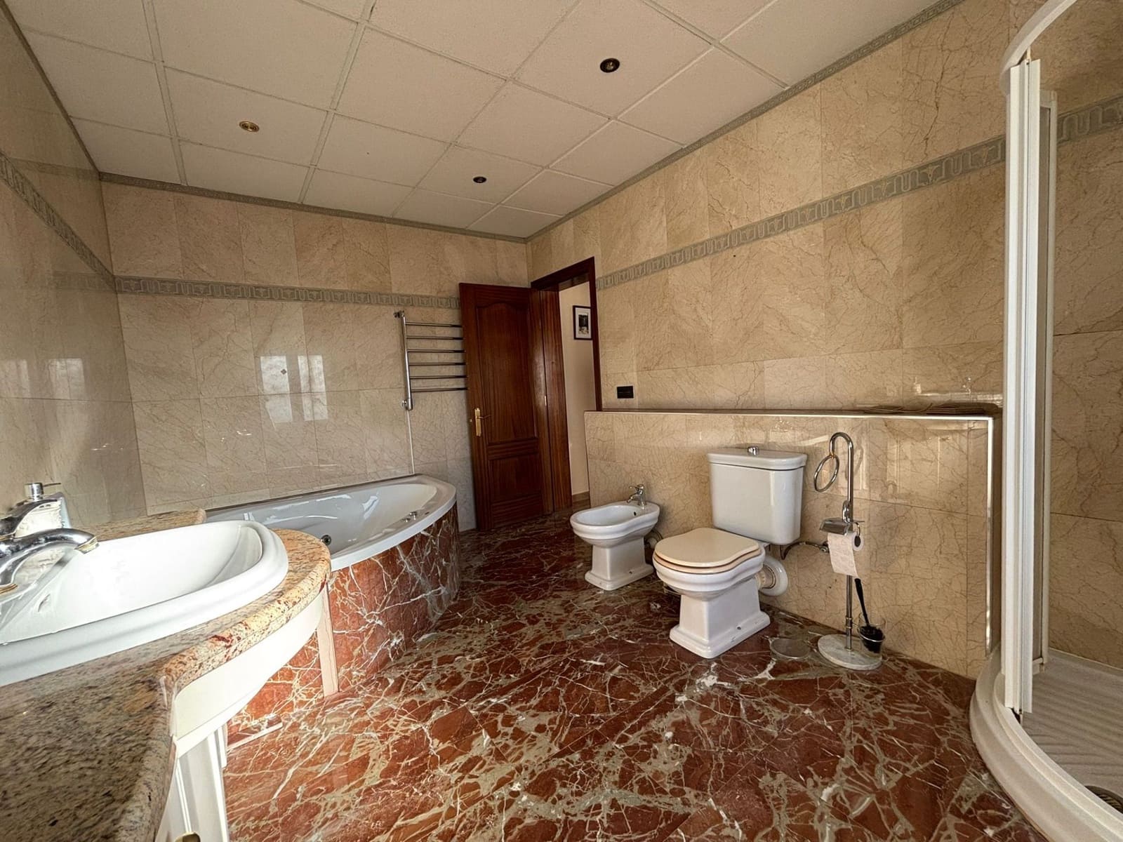 Pareado de 4 habitaciones en Torrevieja en venta con piscina garaje - 390.000 € (Ref: 9868264)