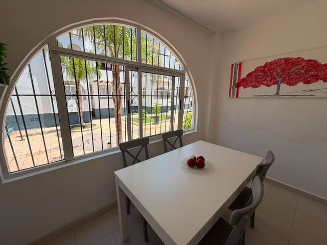 2 soveværelse Lejlighed til salg i La Veleta, Torrevieja med swimmingpool - € 139.000 (Ref: 9880634)