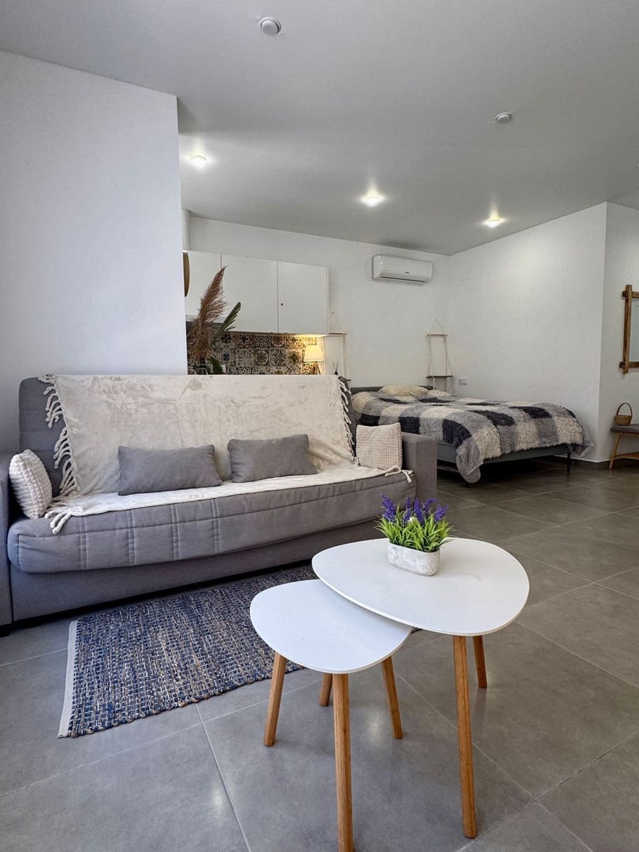 Studio til salg i Torrevieja - € 126.000 (Ref: 9889894)