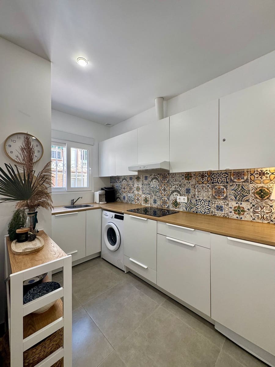 Studio til salg i Torrevieja - € 126.000 (Ref: 9889894)