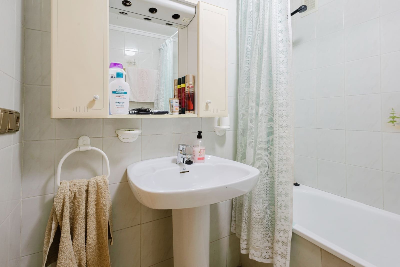 Ático de 2 habitaciones en Torrevieja en venta con piscina garaje - 159.990 € (Ref: 9891780)