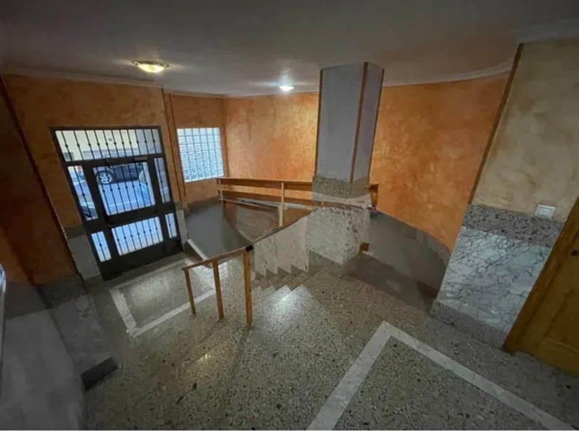 2 soverom Leilighet til salgs i Torrevieja med garasje - € 164 900 (Ref: 9891781)