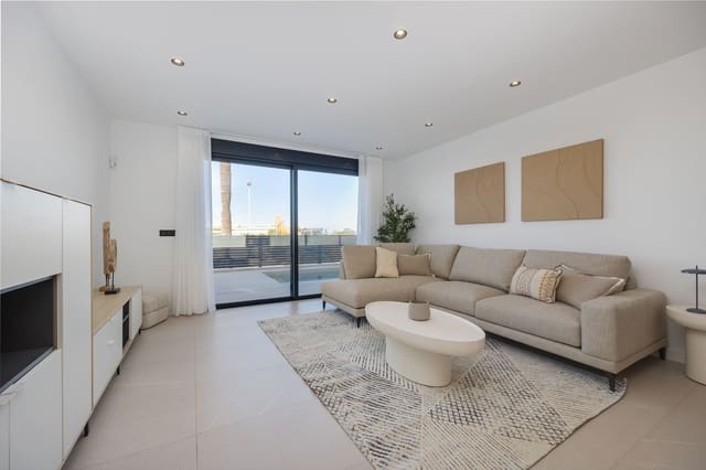 3 slaapkamer Villa te koop in Torrevieja met zwembad garage - € 585.000 (Ref: 9910073)