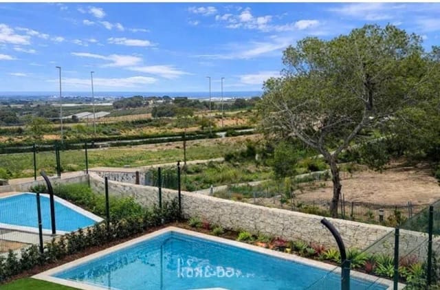 3 chambre Villa/Maison à vendre à Pinar de Campoverde, Pilar de la Horadada avec piscine garage - 499 000 € (Ref: 9912625)
