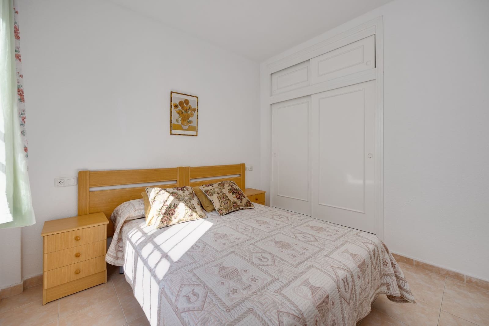 2 soveværelse Bungalow til salg i Torrevieja med swimmingpool - € 149.900 (Ref: 9928841)