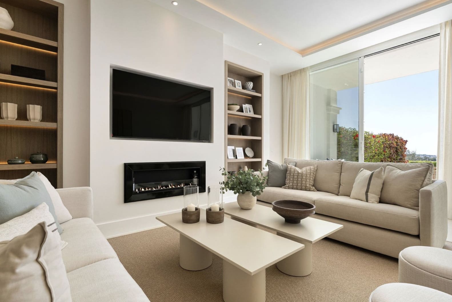 4 sovrum Hus till salu i La Quinta med pool garage - 1 795 000 € (Ref: 9876744)