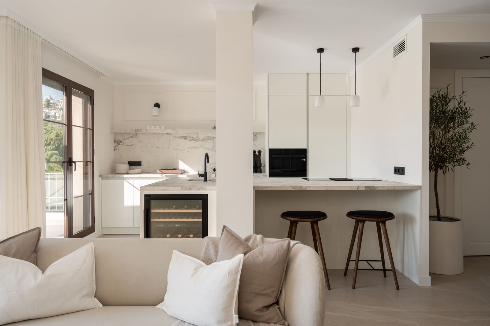 3 slaapkamer Penthouse te koop in Los Arqueros met zwembad garage - € 825.000 (Ref: 9876746)