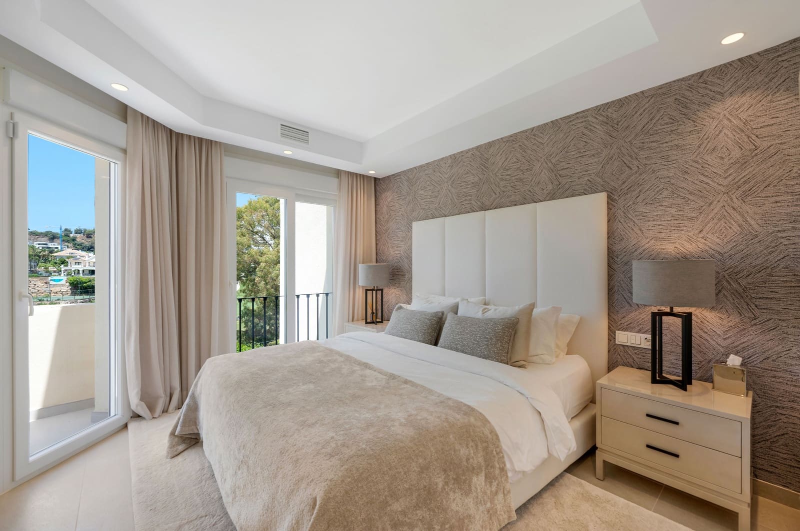 3 sovrum Hus till salu i Benahavis med pool garage - 1 195 000 € (Ref: 9876749)