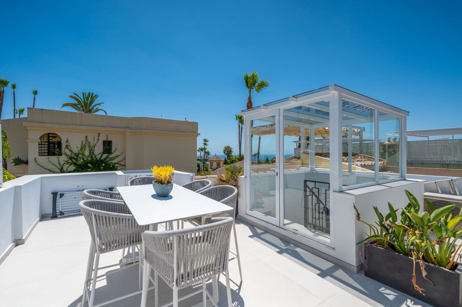 3 sovrum Hus till salu i Benahavis med pool garage - 1 195 000 € (Ref: 9876749)