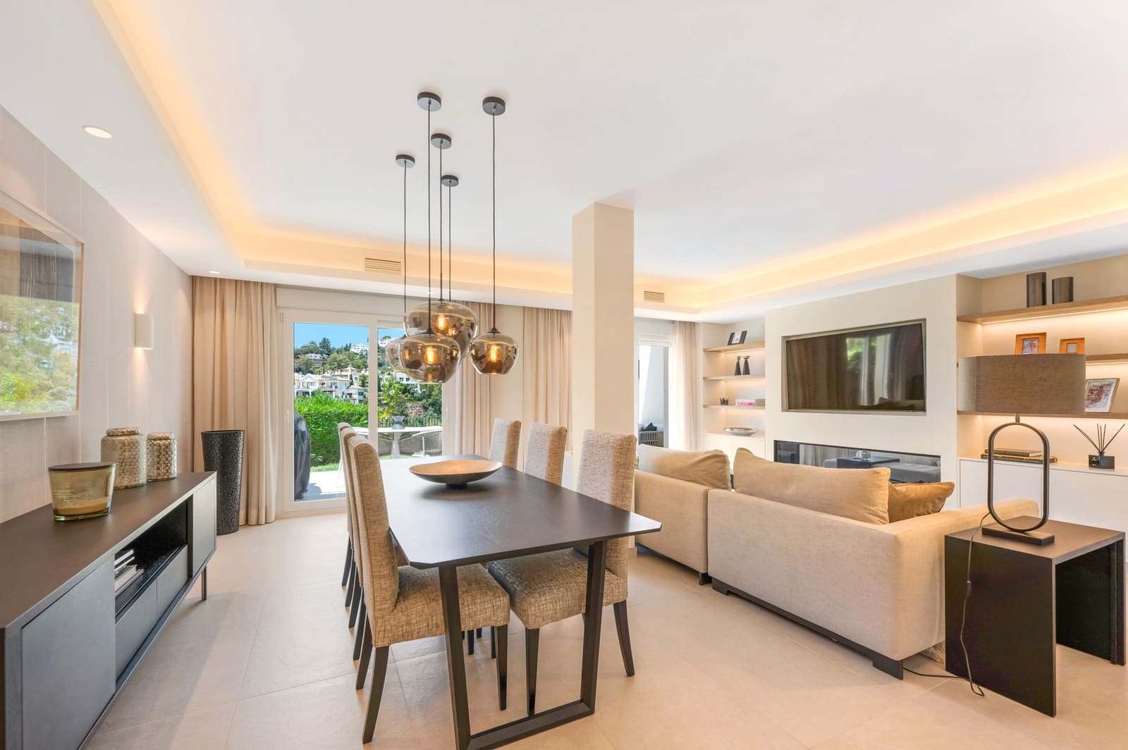 3 sovrum Hus till salu i Benahavis med pool garage - 1 195 000 € (Ref: 9876749)