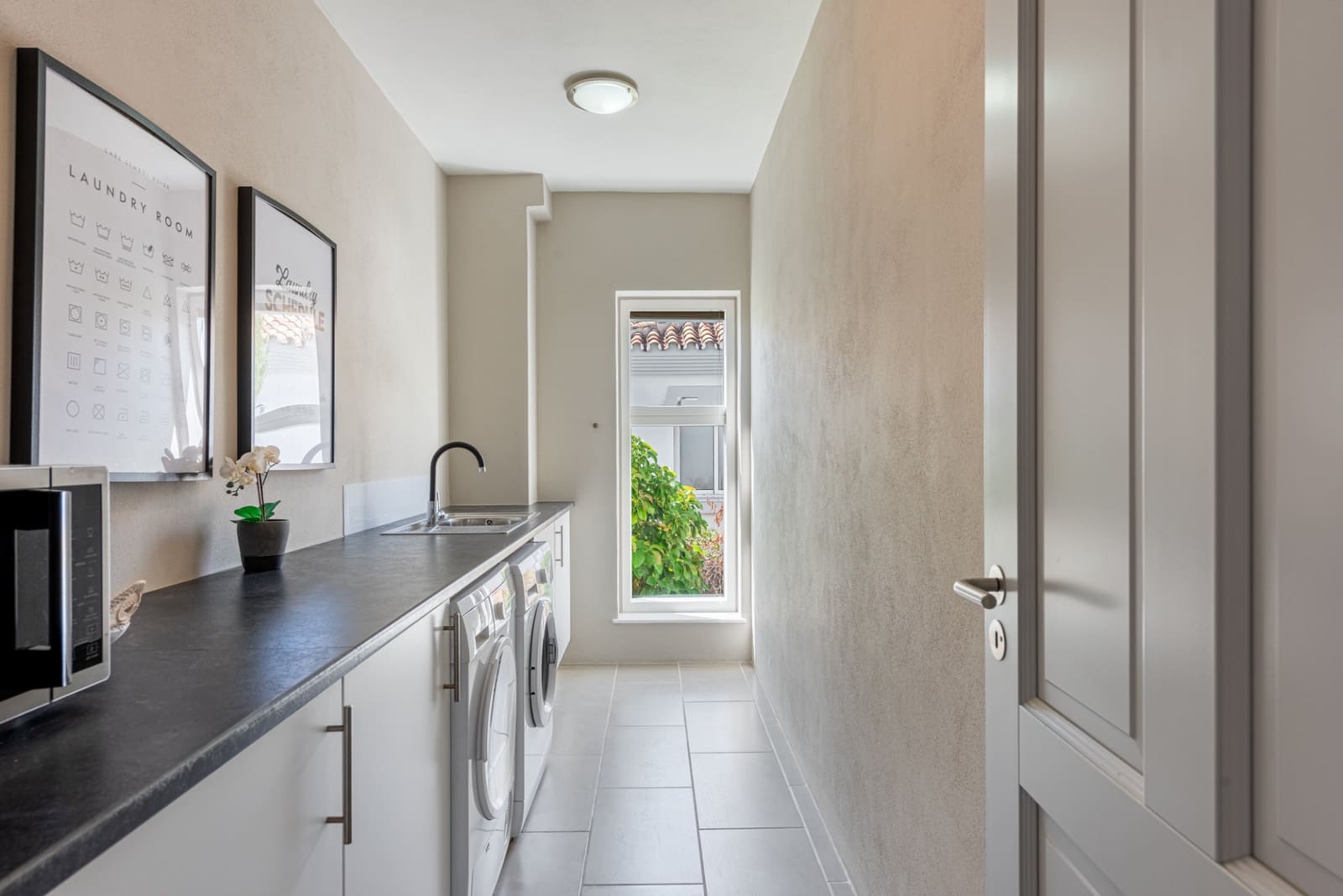 6 Zimmer Villa zu verkaufen in Mijas mit Pool Garage - 3.995.000 € (Ref: 9876753)