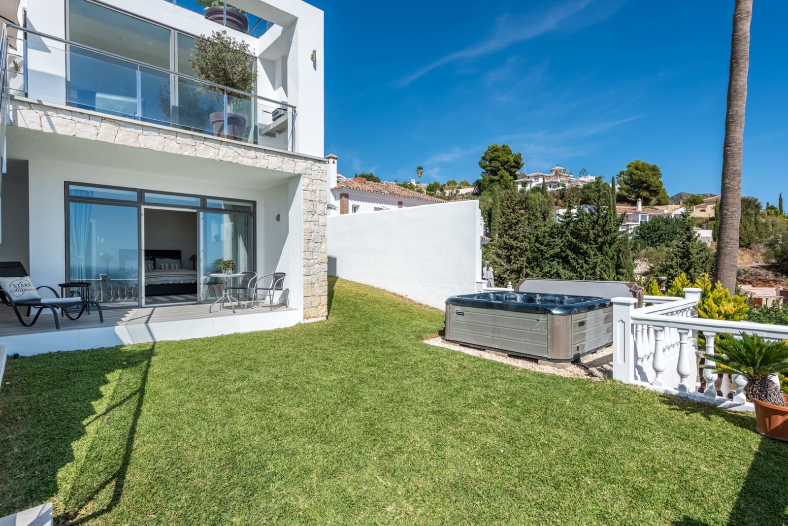 6 Zimmer Villa zu verkaufen in Mijas mit Pool Garage - 3.995.000 € (Ref: 9876753)