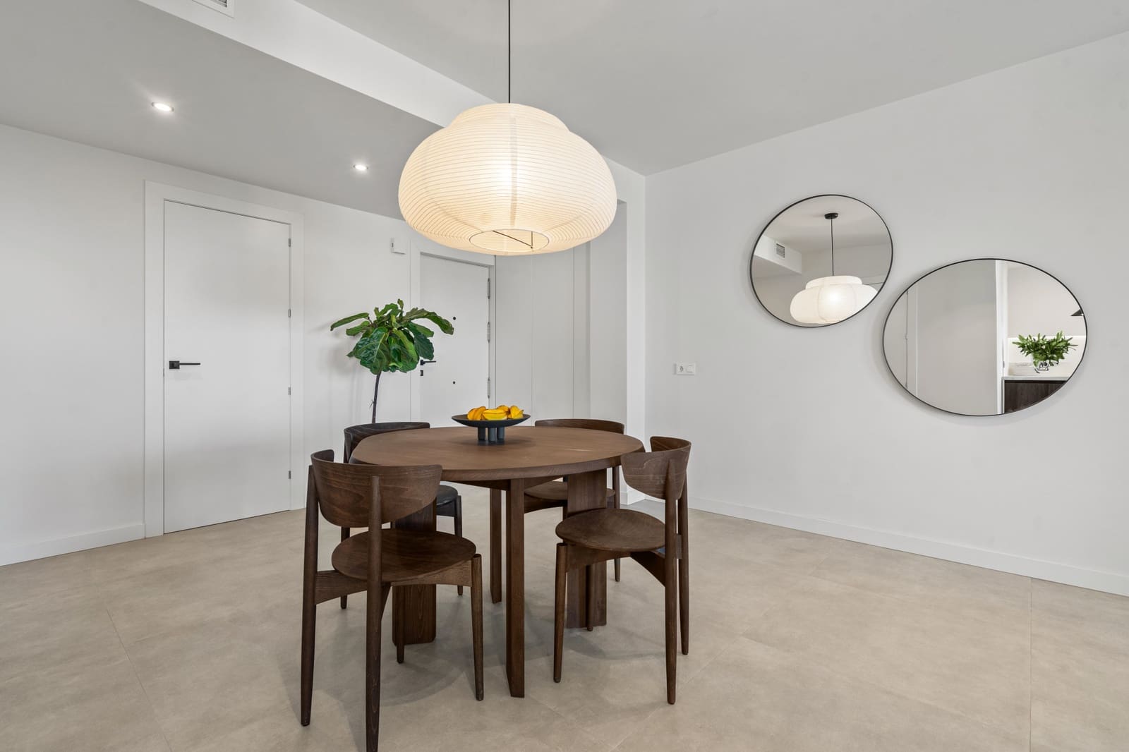 2 sovrum Lägenhet till salu i Benahavis med garage - 649 000 € (Ref: 9876754)