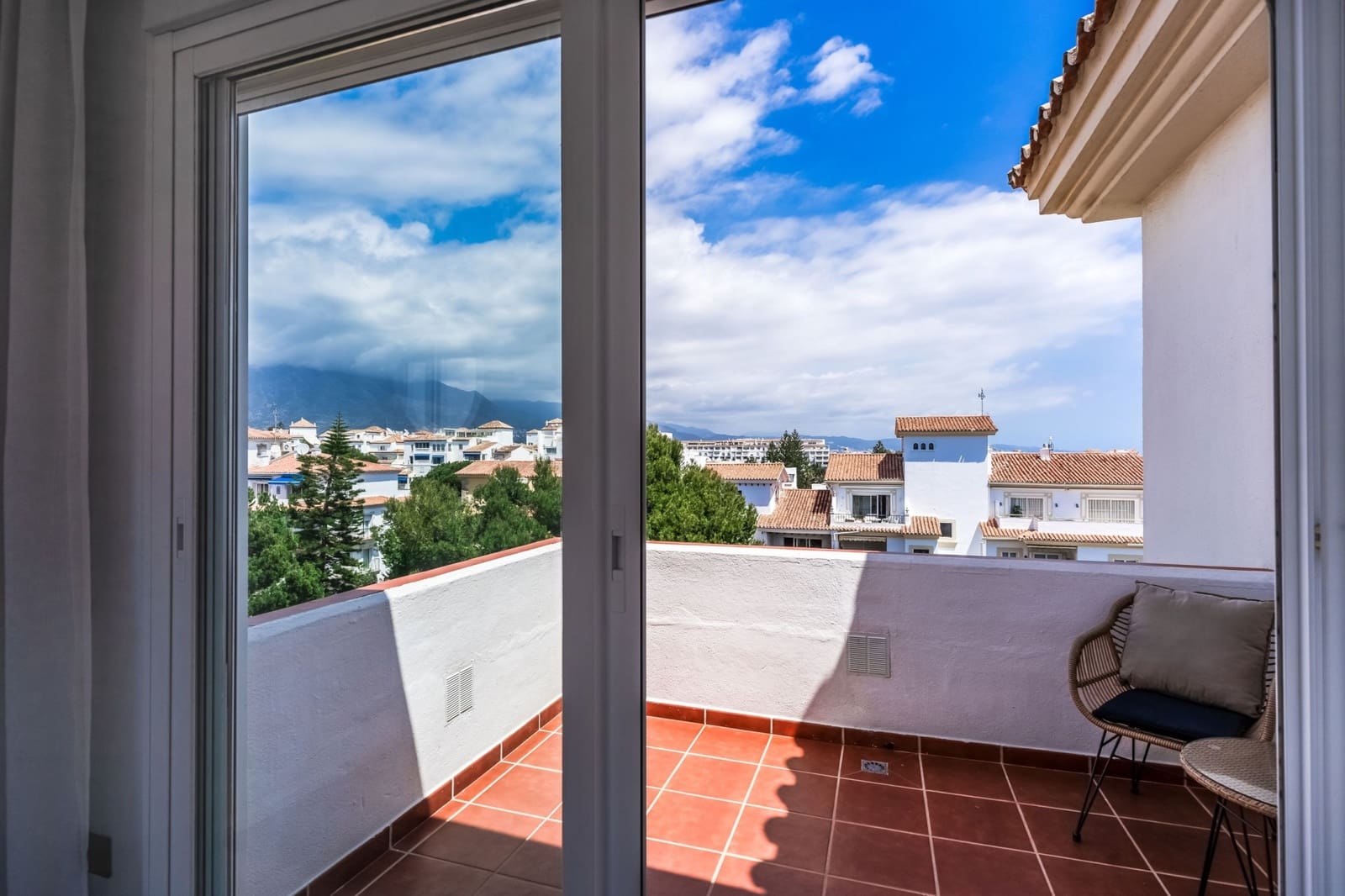 3 slaapkamer Penthouse te koop in Marbella met zwembad garage - € 1.595.000 (Ref: 9876763)