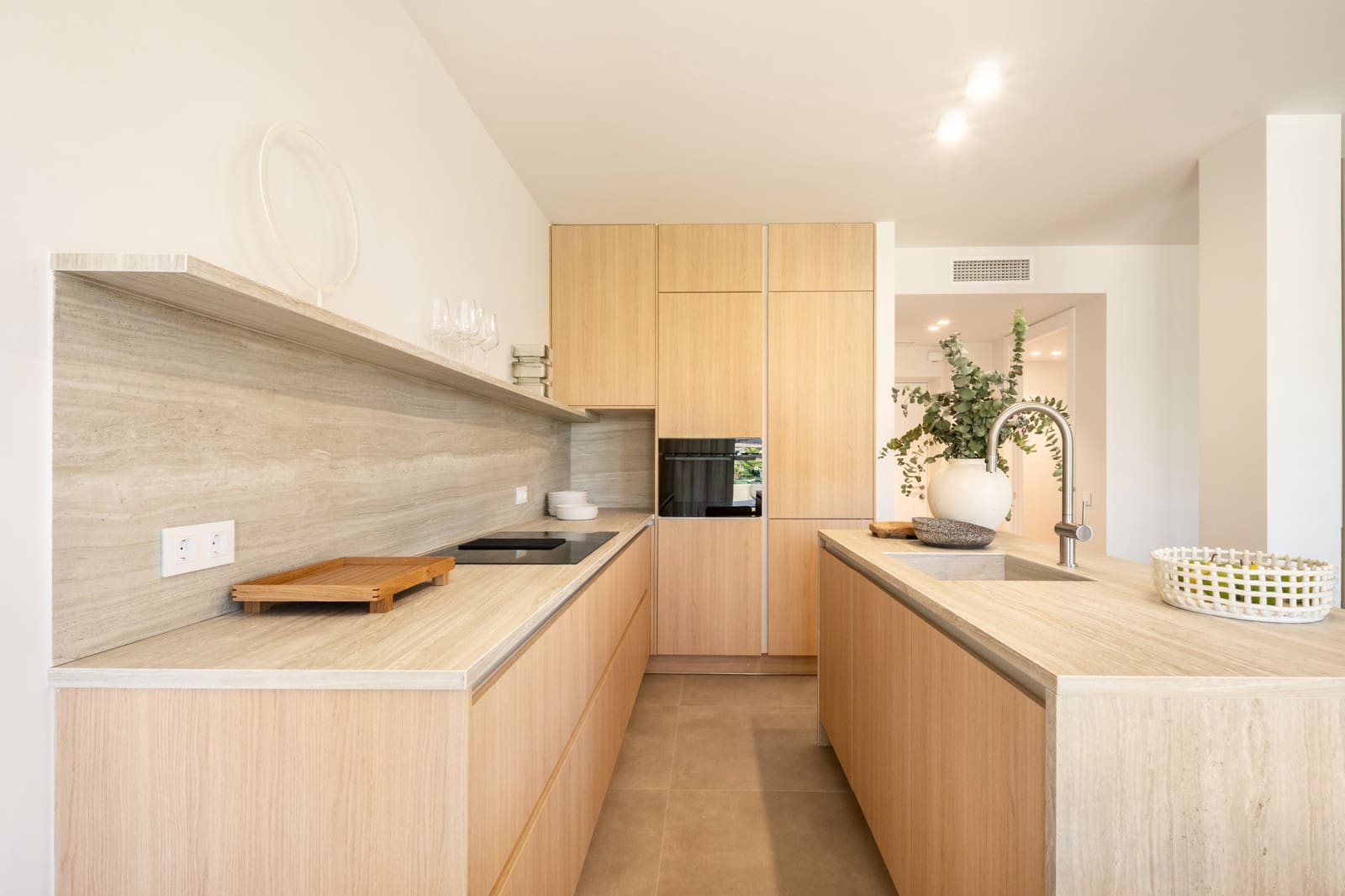 3 soverom Leilighet til salgs i Benahavis med svømmebasseng garasje - € 1 050 000 (Ref: 9876766)