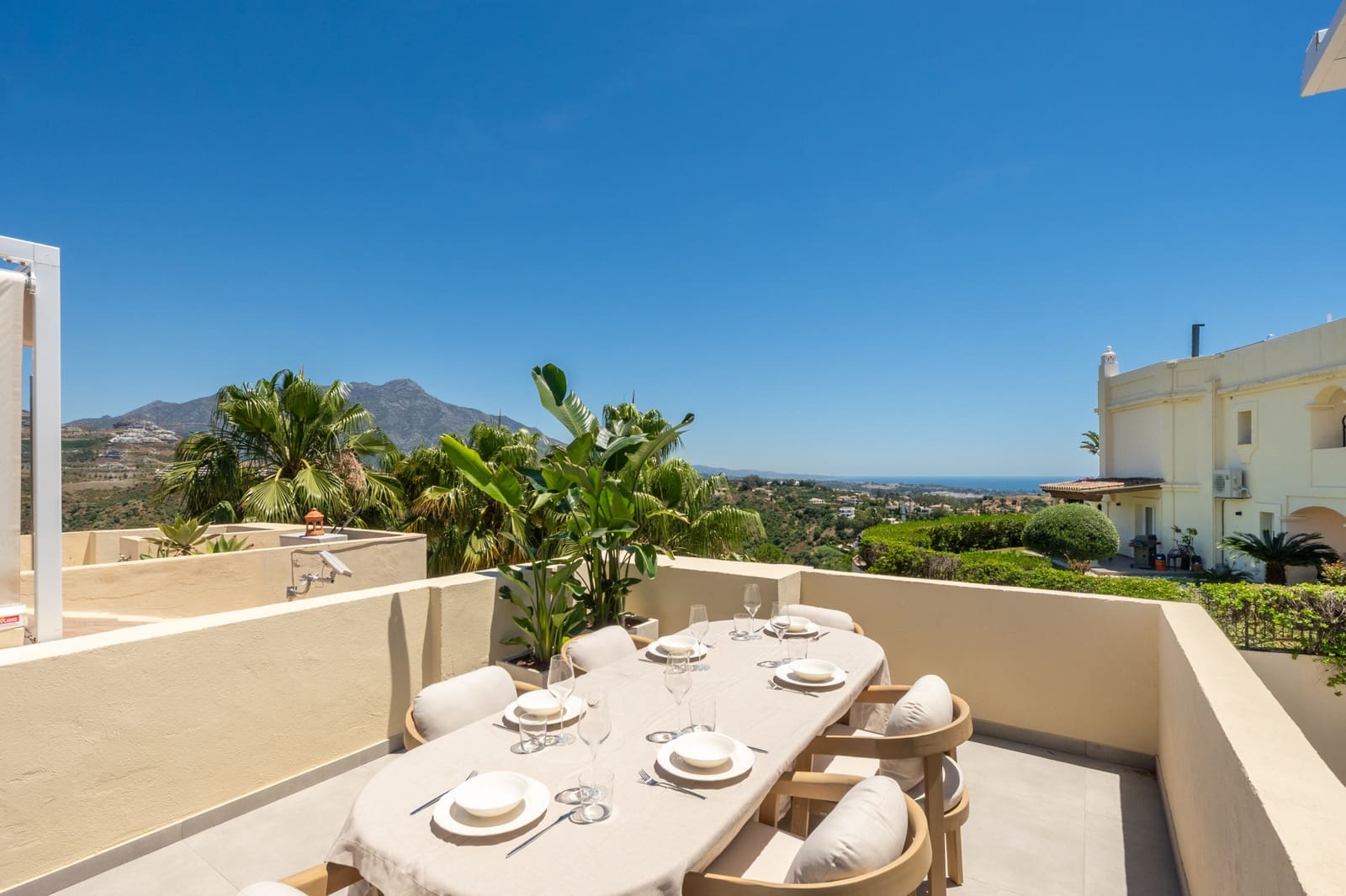 3 soverom Leilighet til salgs i Benahavis med svømmebasseng garasje - € 1 050 000 (Ref: 9876766)