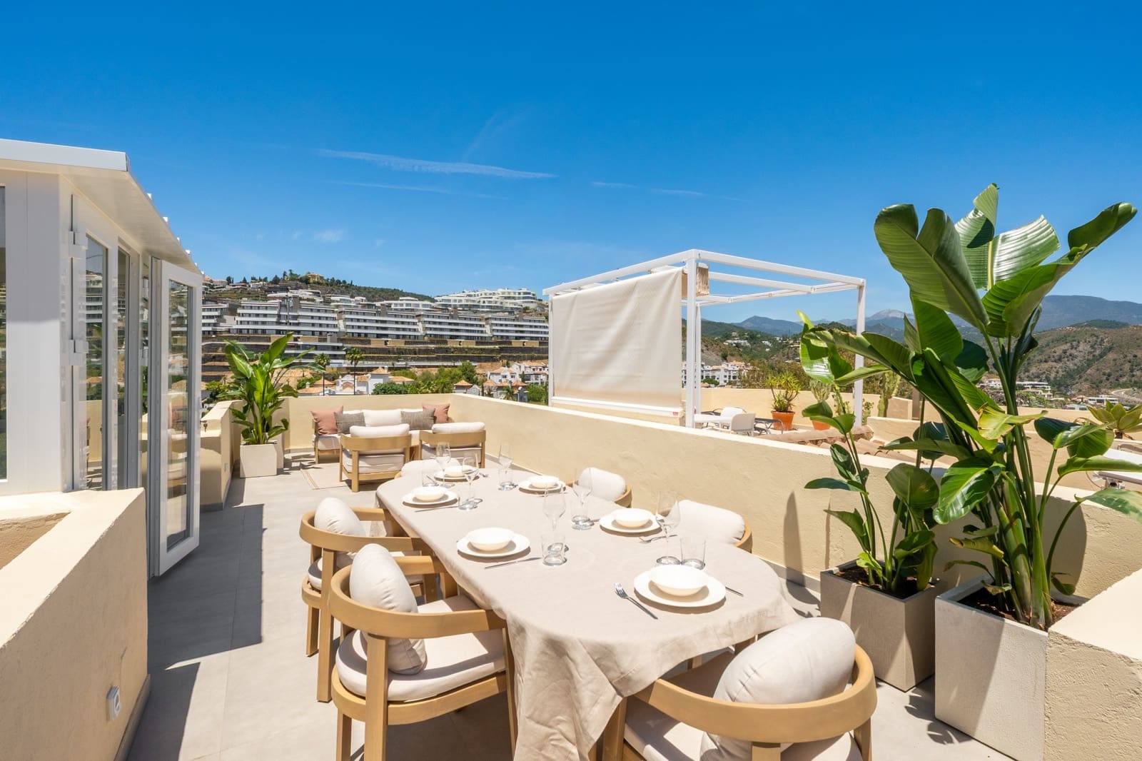 3 soverom Leilighet til salgs i Benahavis med svømmebasseng garasje - € 1 050 000 (Ref: 9876766)