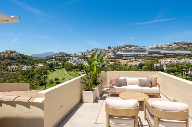 3 sovrum Lägenhet till salu i La Quinta, Benahavís med pool garage - 1 050 000 € (Ref: 9876766)