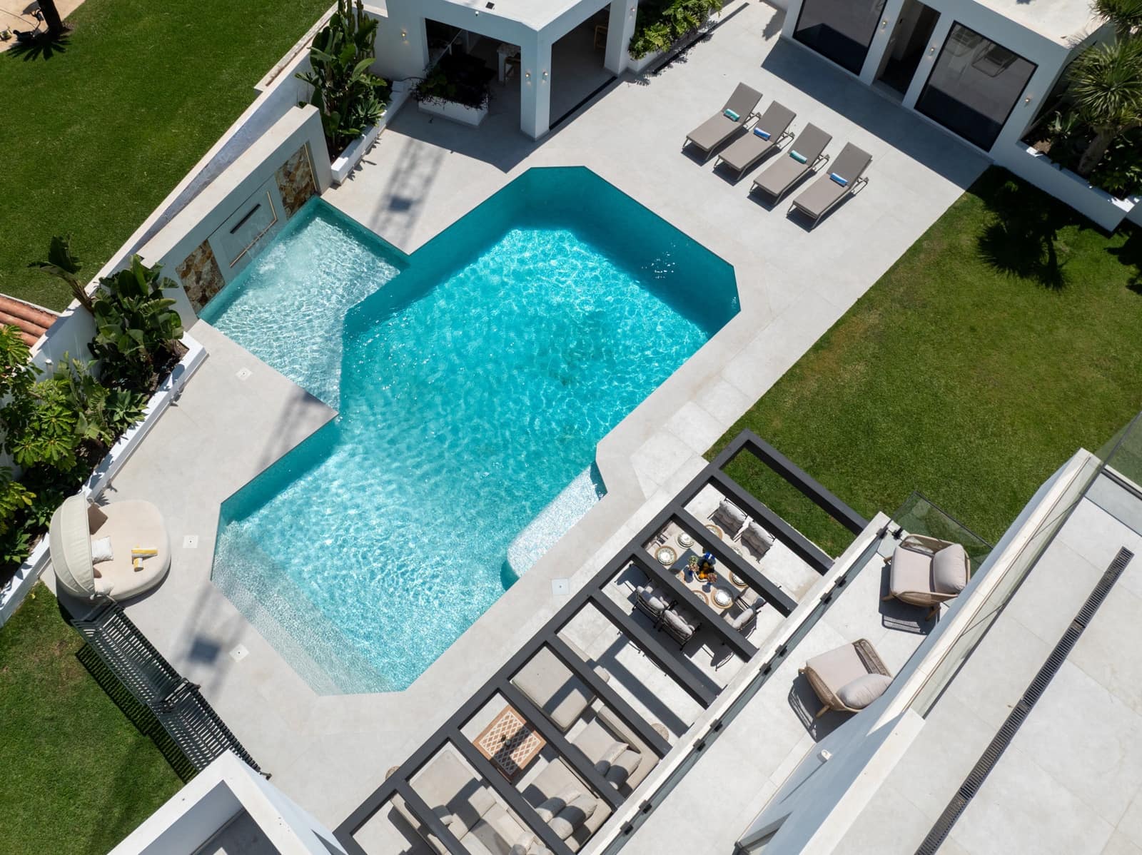 6 soverom Villa til salgs i Bel-Air - € 3 495 000 (Ref: 9953915)