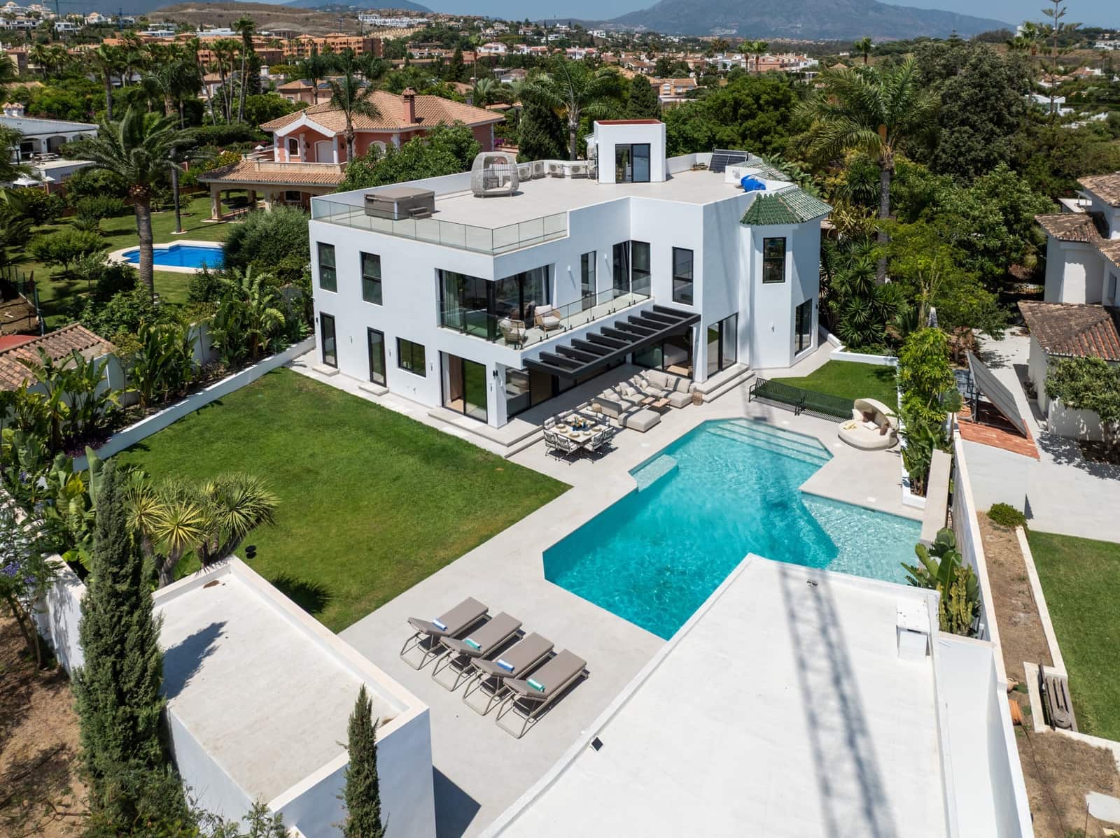 6 soverom Villa til salgs i Bel-Air - € 3 495 000 (Ref: 9953915)
