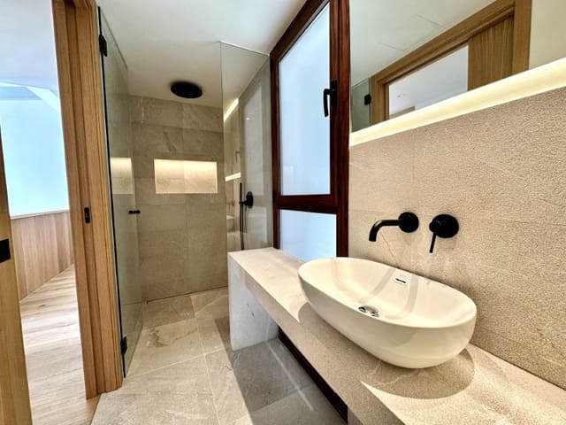 4 sypialnia Finka/Dom wiejski na sprzedaż w Calvià z garażem - 3 850 000 € (Ref: 8302867)