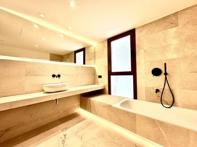 4 sypialnia Finka/Dom wiejski na sprzedaż w Calvià z garażem - 3 850 000 € (Ref: 8302867)