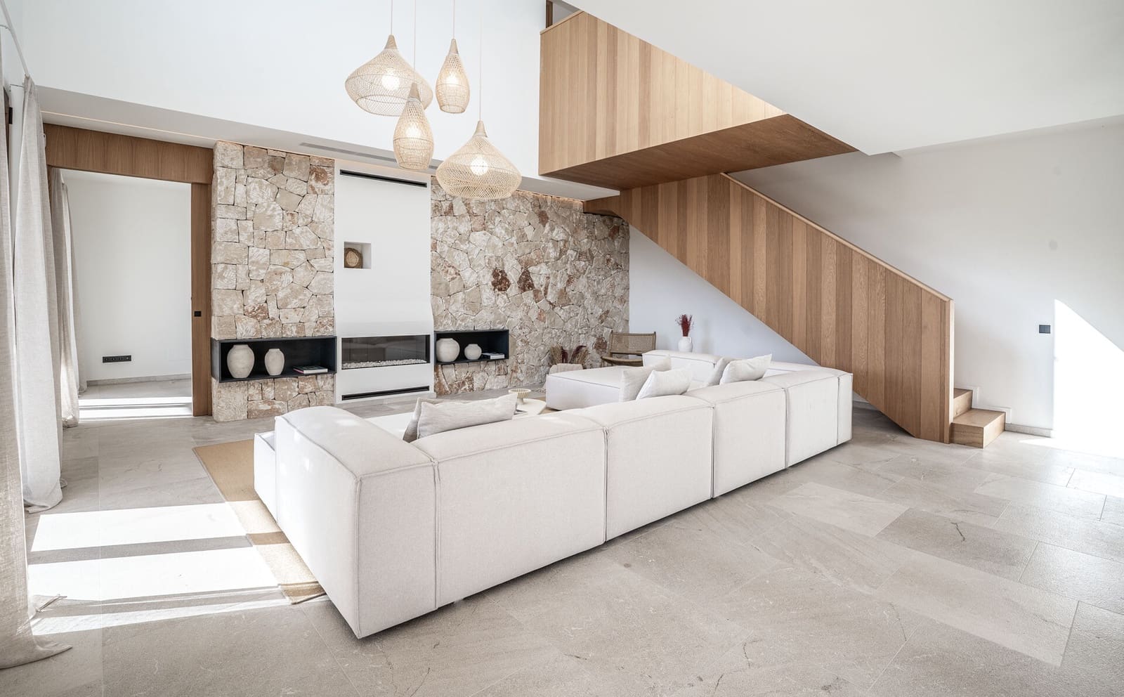 4 bedroom Villa for sale in Es Capdella - € 3,850,000 (Ref: 8302867)