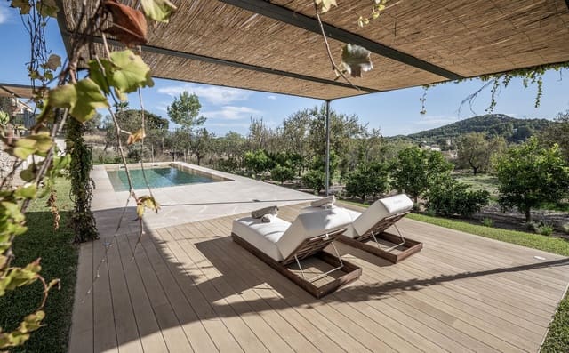 4 makuuhuone Huvila myytävänä paikassa Es Capdella, Calvià - 3 850 000 € (Ref: 8302867)