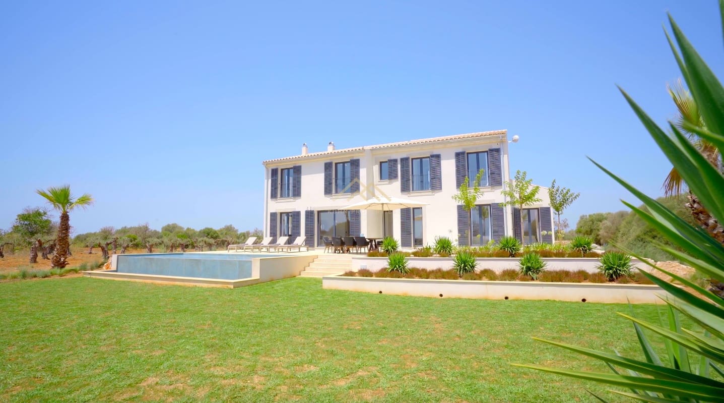 4 soverom Finca/Herregård til salgs i Campos med svømmebasseng garasje - € 2 200 000 (Ref: 9033560)