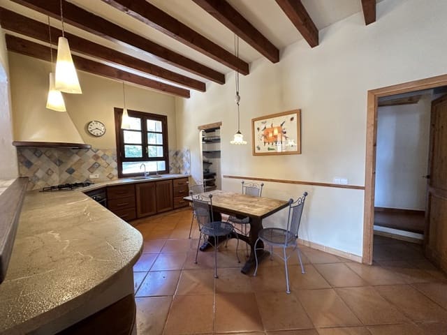 Finca/Herregård til salgs i L'Arraco / S'Arraco, Andratx - € 1 390 000 (Ref: 9033562)