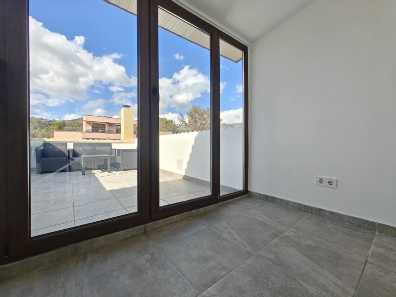 2 soverom Leilighet til salgs i Palmanova - € 585 000 (Ref: 9042618)