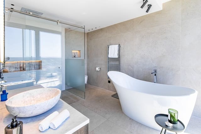 5 makuuhuone Huvila myytävänä paikassa Santa Ponsa, Calvià mukana uima-altaan 
autotalli - 6 900 000 € (Ref: 9593074)