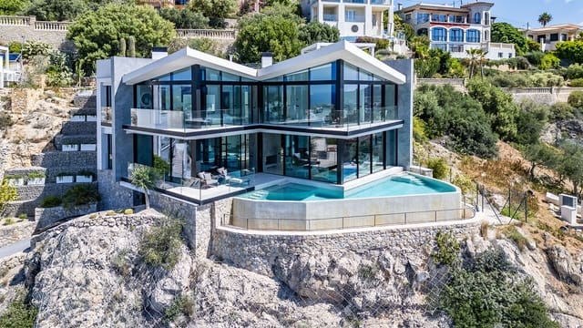 5 makuuhuone Huvila myytävänä paikassa Santa Ponsa, Calvià mukana uima-altaan 
autotalli - 6 900 000 € (Ref: 9593074)