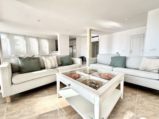 Chalet de 6 habitaciones en Puerto de Alcudia, Alcúdia en venta - 3.800.000 € (Ref: 9593075)