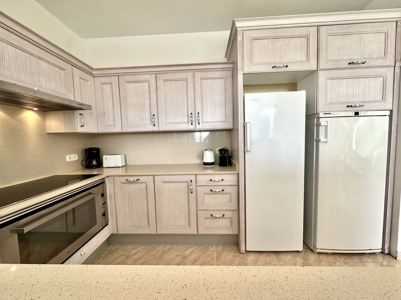 6 bedroom Villa for sale in Puerto de Alcudia - € 3,800,000 (Ref: 9593075)