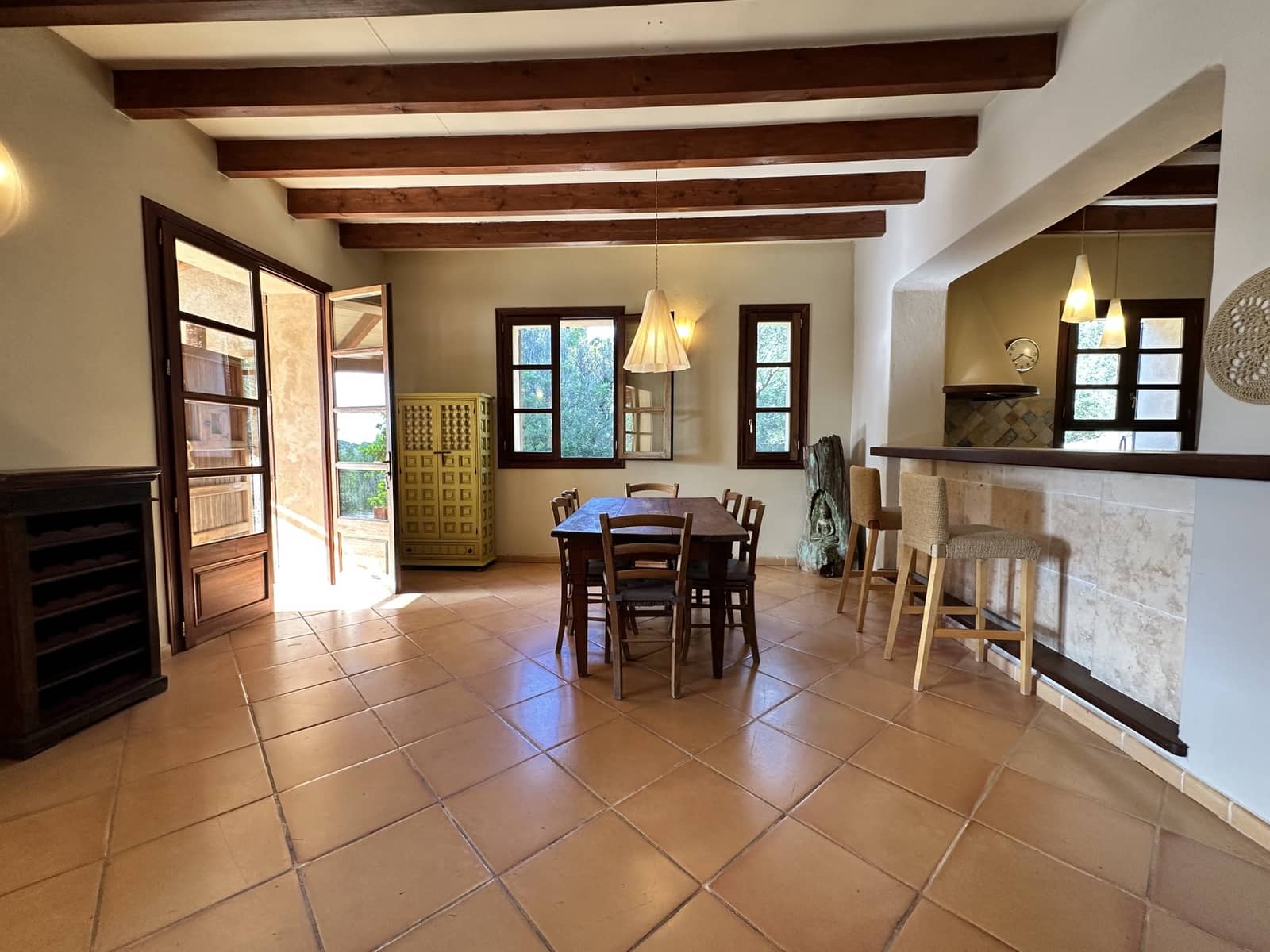 5 bedroom Finca/Country House for rent in L'Arraco / S'Arraco - € 2,990 (Ref: 9593077)