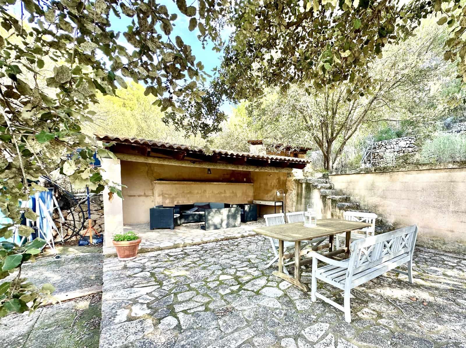 5 bedroom Finca/Country House for rent in L'Arraco / S'Arraco - € 2,990 (Ref: 9593077)