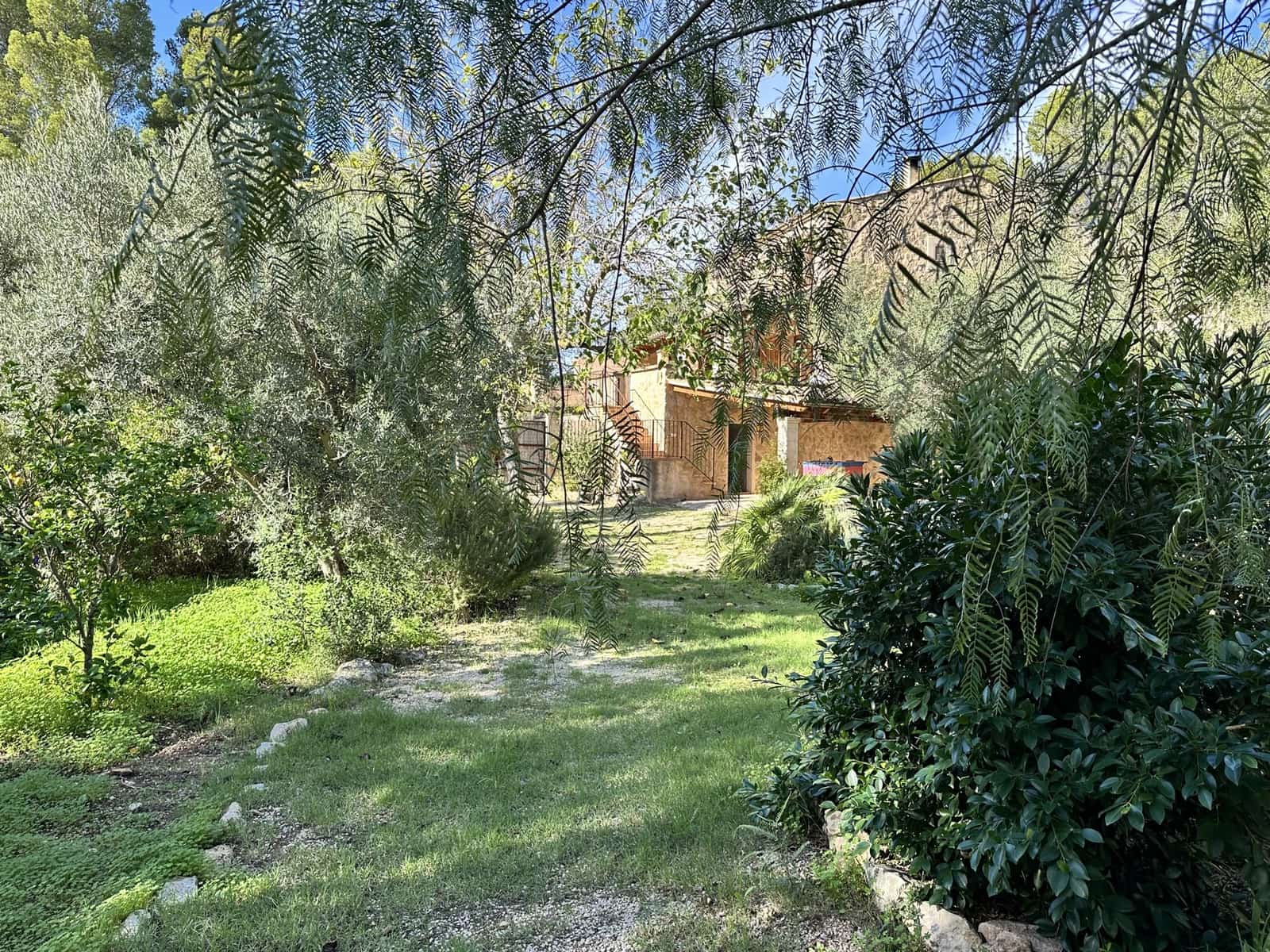 5 bedroom Finca/Country House for rent in L'Arraco / S'Arraco - € 2,990 (Ref: 9593077)