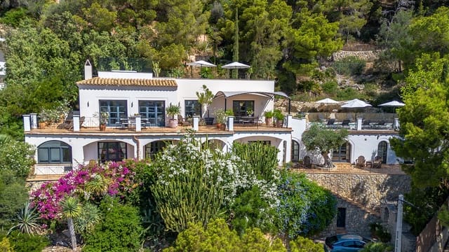 6 chambre Villa/Maison à vendre à Andratx avec piscine - 7 900 000 € (Ref: 9593080)