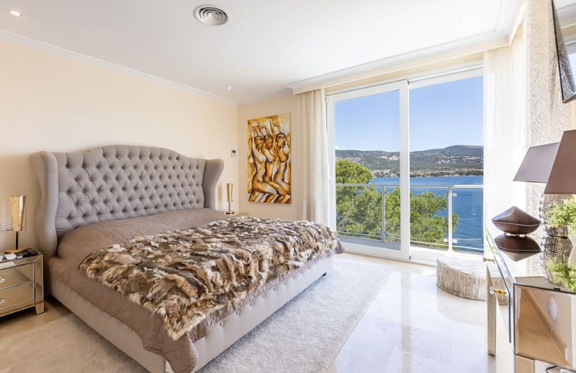 4 bedroom Villa for sale in Torrenova - € 8,200,000 (Ref: 9593081)