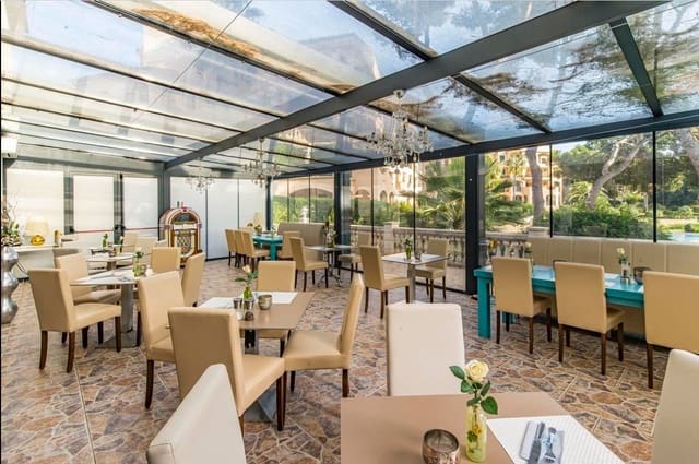 Restaurant/Bar for sale in Santa Ponsa, Calvià - € 1,900,000 (Ref: 9593083)