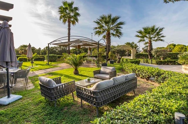 Restaurant/Bar for sale in Santa Ponsa, Calvià - € 1,900,000 (Ref: 9593083)