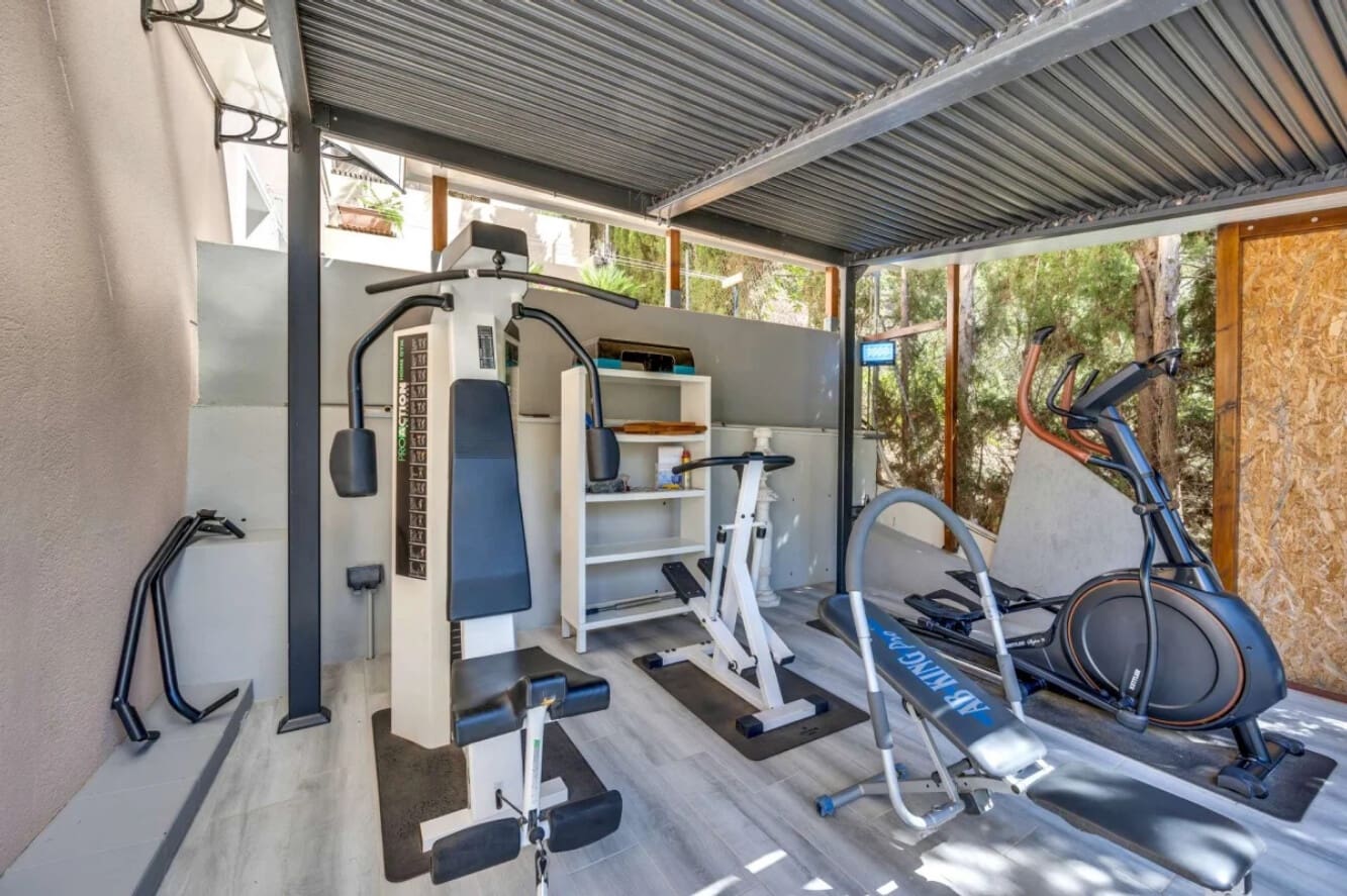 6 bedroom Villa for sale in Costa d'en Blanes with pool - € 1,650,000 (Ref: 9593090)