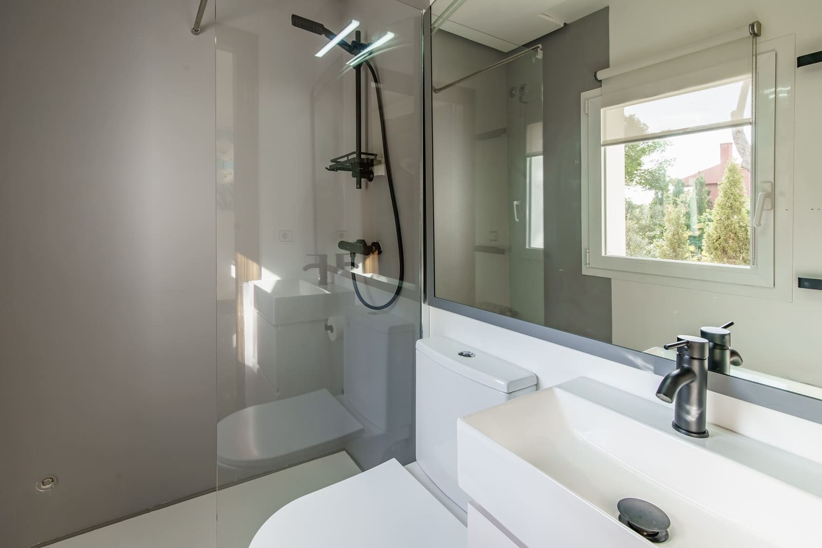 6 bedroom Villa for sale in Costa d'en Blanes with pool - € 1,650,000 (Ref: 9593090)