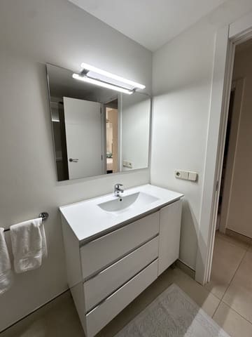 4 bedroom Flat for rent in Portals Nous, Calvià - € 3,000 (Ref: 9593095)