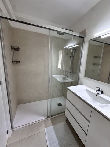 4 bedroom Flat for rent in Portals Nous, Calvià - € 3,000 (Ref: 9593095)